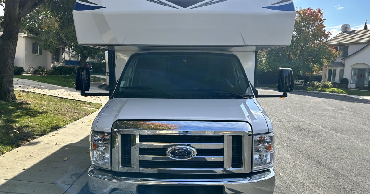2022 Coachmen Sunseeker Motorhome Rental in Antioch, CA Outdoorsy
