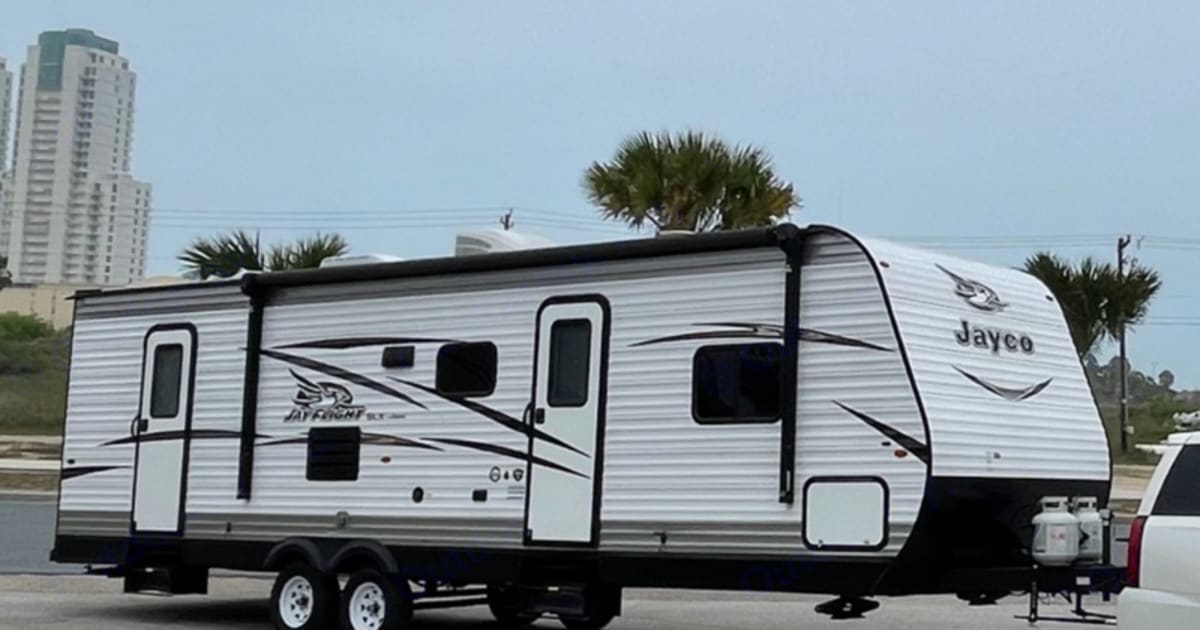 2018 Jayco Jay Flight Travel trailer Rental in Brownsville, TX Outdoorsy