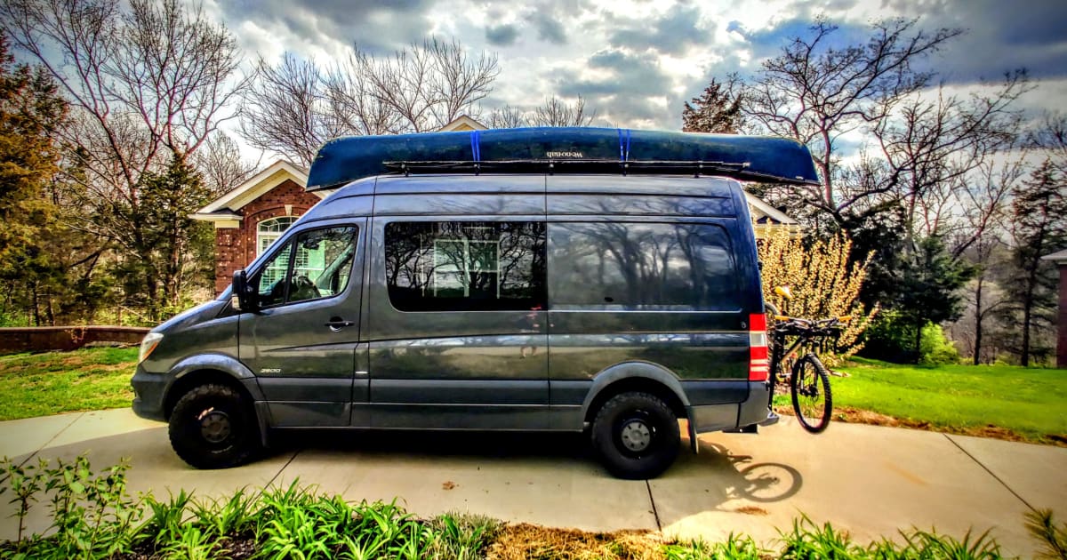 2016 MercedesBenz Sprinter Camper van Rental in Bardstown, KY Outdoorsy