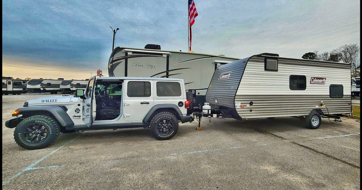 2023 Coleman Lantern Travel trailer Rental in Ooltewah, TN Outdoorsy