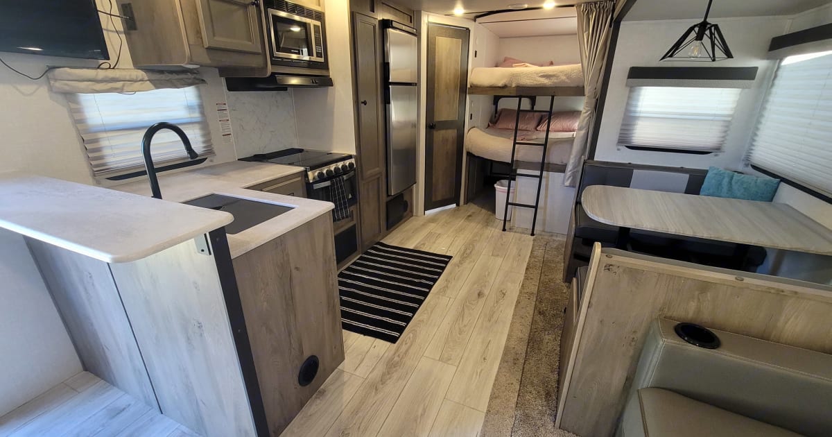 2022 Forest River Surveyor Travel trailer Rental in Citrus Springs, FL