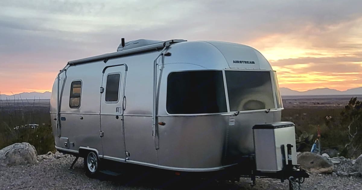 2020 Airstream Bambi Travel trailer Rental in East Wenatchee, WA