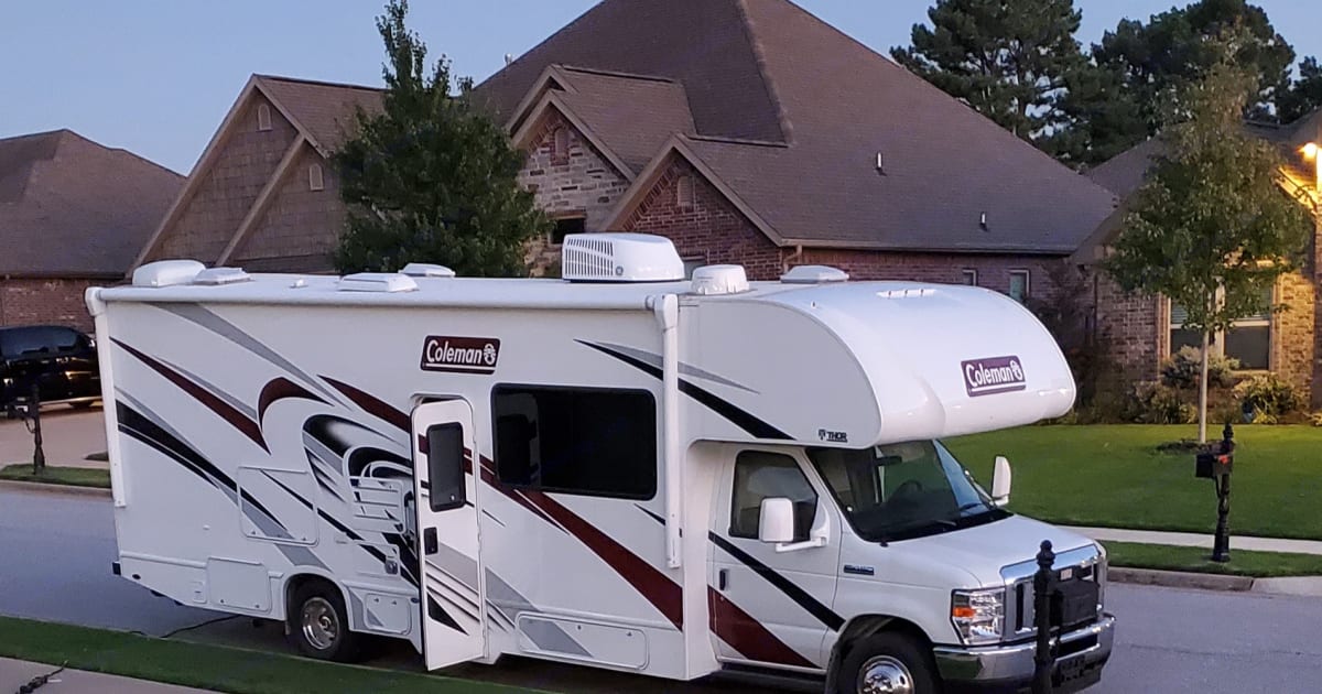 2022 Thor Coleman Class C Rental in Rogers, AR Outdoorsy