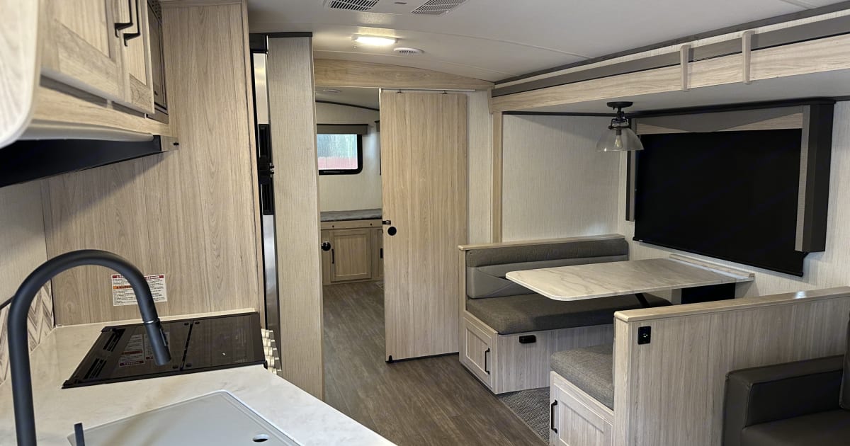 2022 Twilight RVS Signature Travel trailer Rental in Dalton, GA Outdoorsy