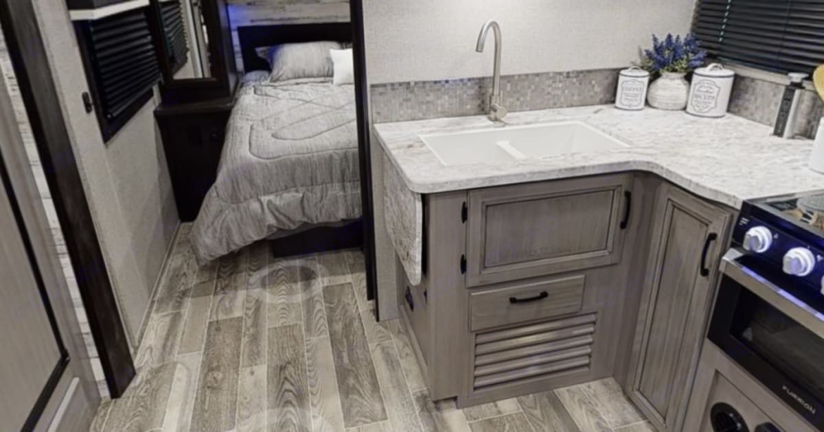 2020 Jayco Jay Feather Travel trailer Rental in Saskatoon, SK Outdoorsy