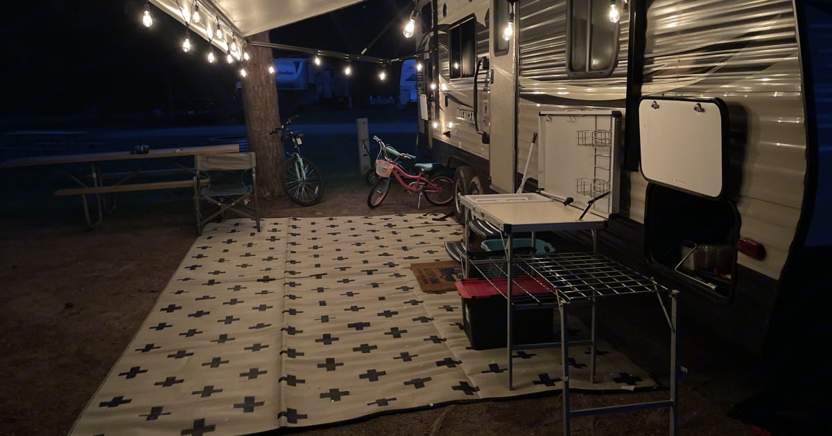 2018 Avenger Avenger Trailer Travel trailer Rental in Clyde, MI Outdoorsy