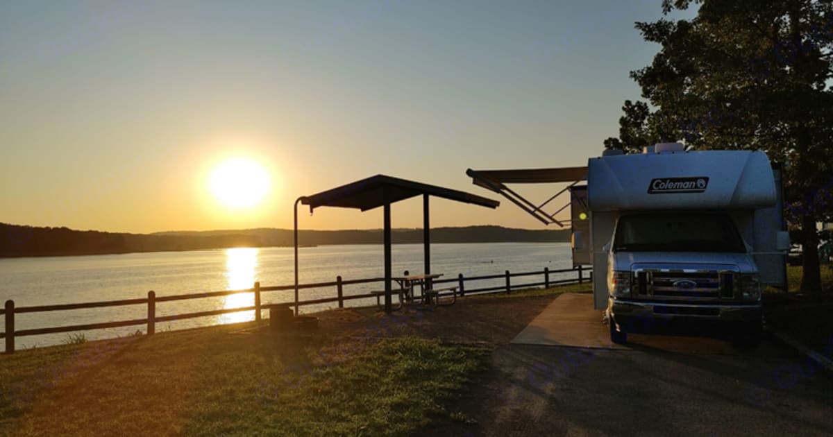 2021 Thor Coleman Motorhome Rental in Las Vegas, NV Outdoorsy