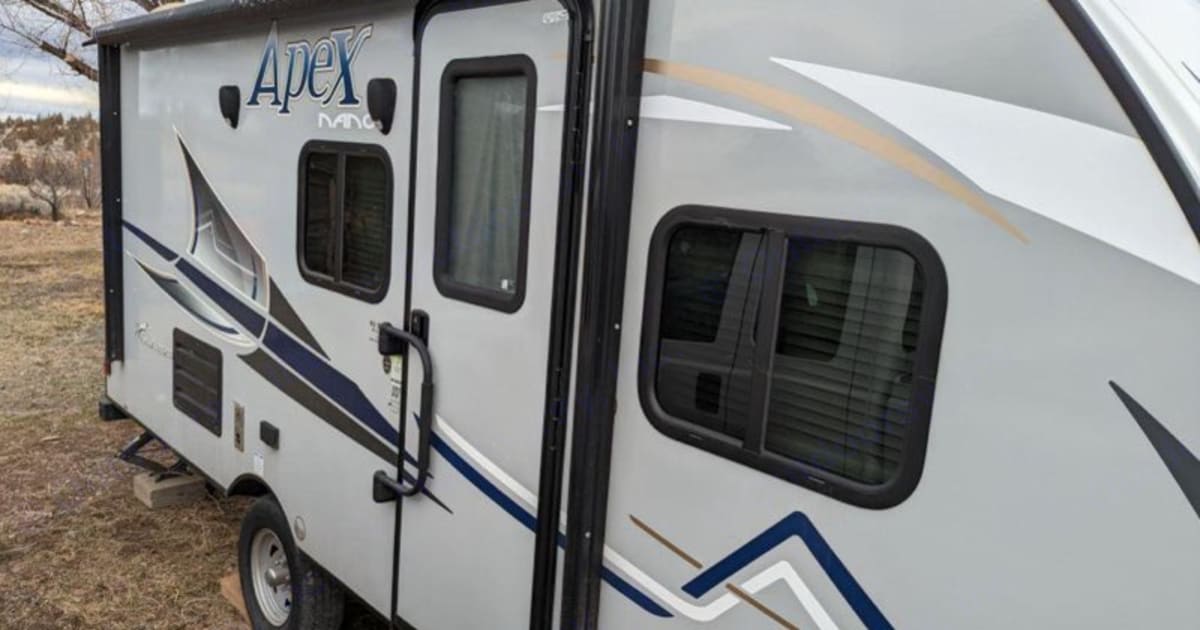2019 Coachmen Apex Nano Travel trailer Rental in madras, OR Outdoorsy