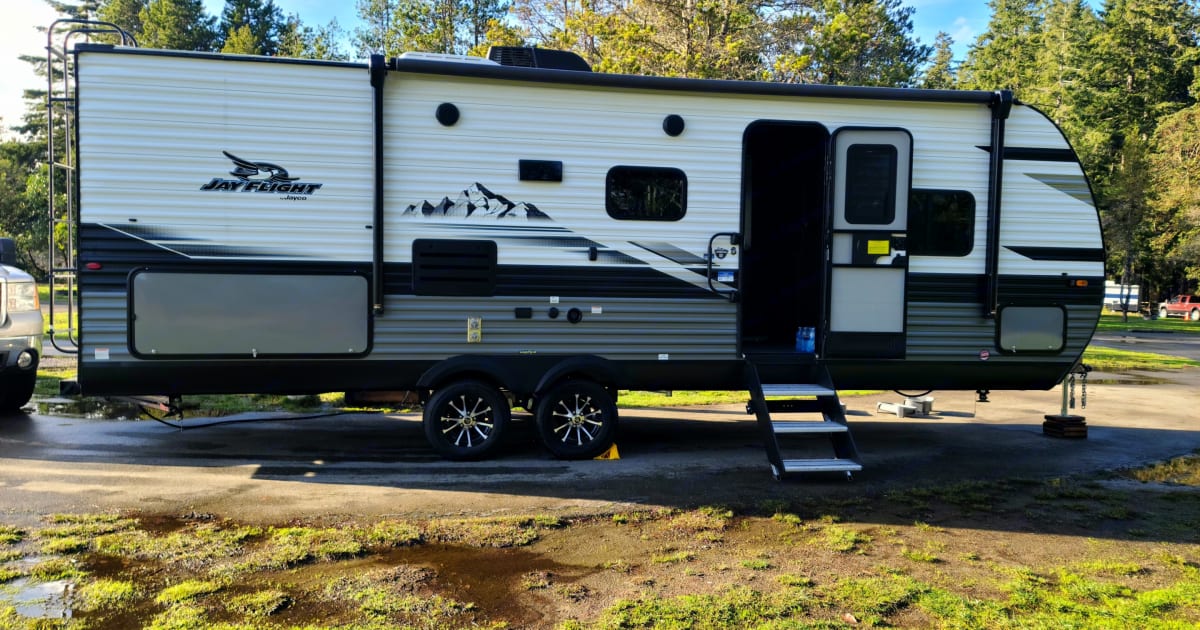 2023 Jayco Jay flight 242BHSW Travel trailer Rental in Silverdale, WA