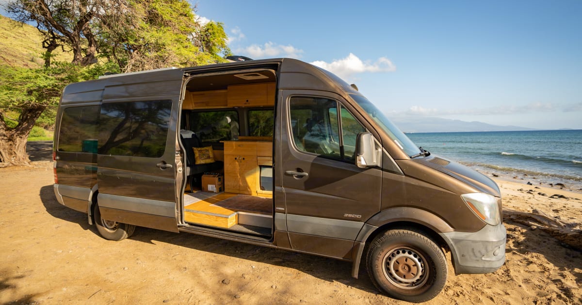 2015 MercedesBenz Sprinter Camper van Rental in Kahului, HI Outdoorsy