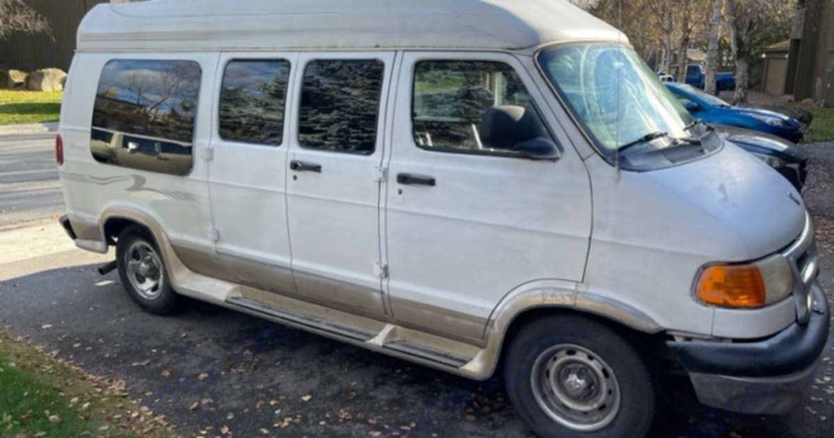 1998 Dodge 1500 Camper van Rental in Anchorage, AK Outdoorsy