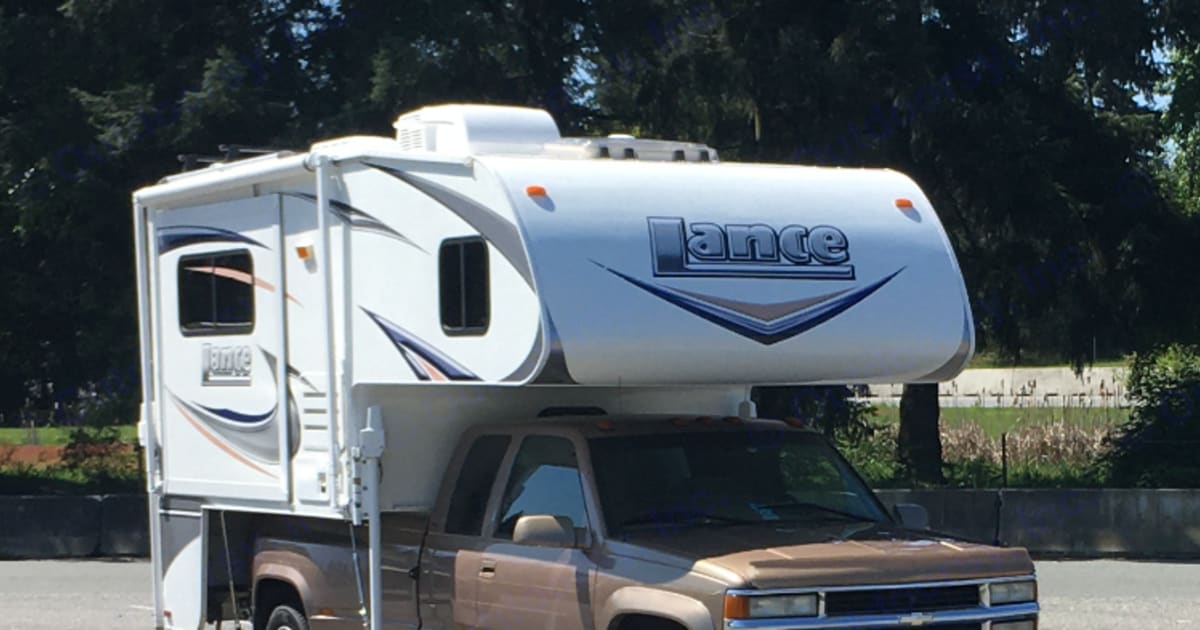 2011 Lance 992 Truck Camper Rental in Snohomish, WA Outdoorsy