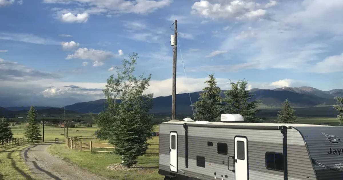 2021 Jayco Jay Flight SLX Rocky Mountain Edition Travel trailer Rental