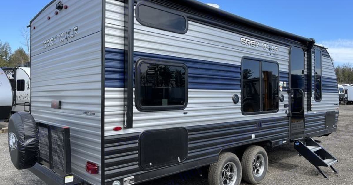 2022 Forest River Cherokee Grey Wolf Special Edition Travel trailer