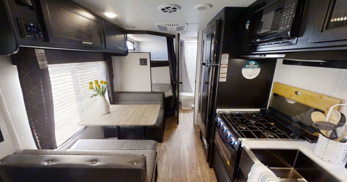 2022 Forest River Cherokee Grey Wolf Special Edition Travel trailer