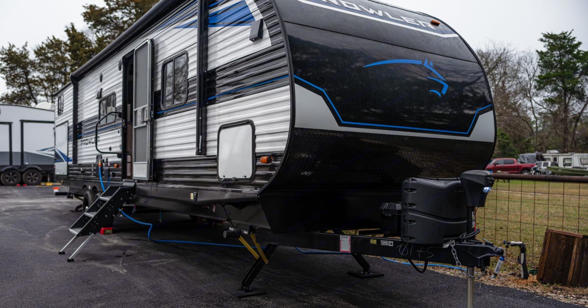 2022 Heartland Prowler Travel trailer Rental in Willis, TX Outdoorsy