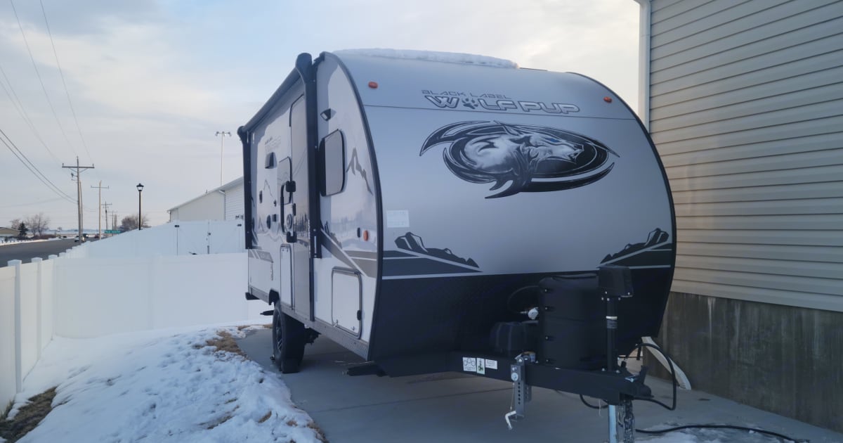 2022 Forest River Cherokee Wolf Pup Black Label Travel trailer Rental