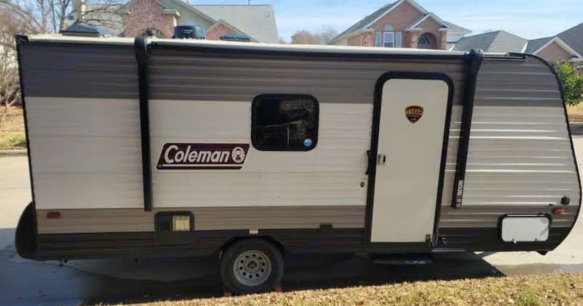 2021 Dutchmen Coleman Lantern LT Travel trailer Rental in Mansfield, TX