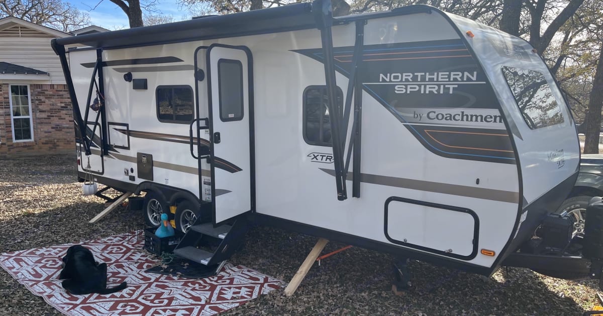 2021 Coachmen Spirit XTR 2145RBX Travel trailer Rental in Keene, TX