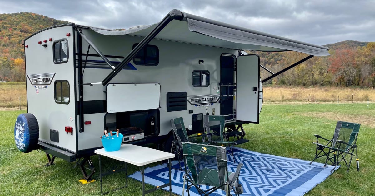 2020 Forest River Salem FSX PLATINUM Travel trailer Rental in Candler, NC Outdoorsy