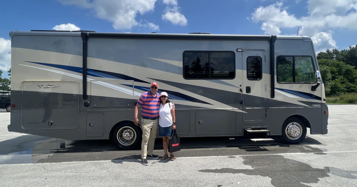 2022 Winnebago Vista Class A Rental in chicago, IL Outdoorsy