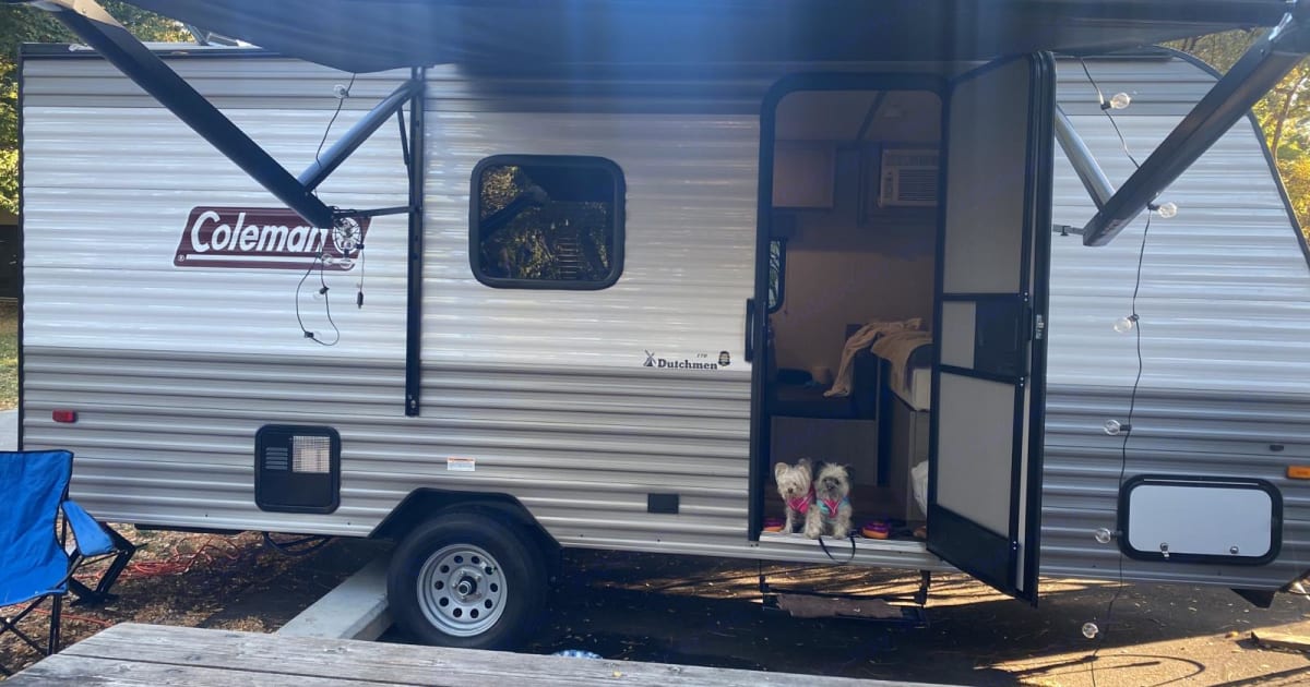 2023 COLEMAN 17B Travel trailer Rental in GRESHAM, OR Outdoorsy