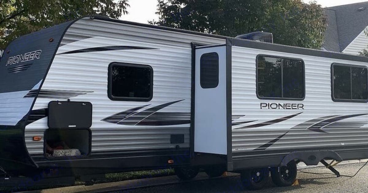 2020 Pioneer rl250 Travel trailer Rental in Chico, CA Outdoorsy