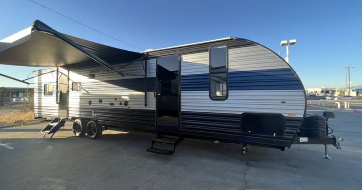 2022 Forest River CHEROKEE 29QB Travel trailer Rental in Clovis, CA