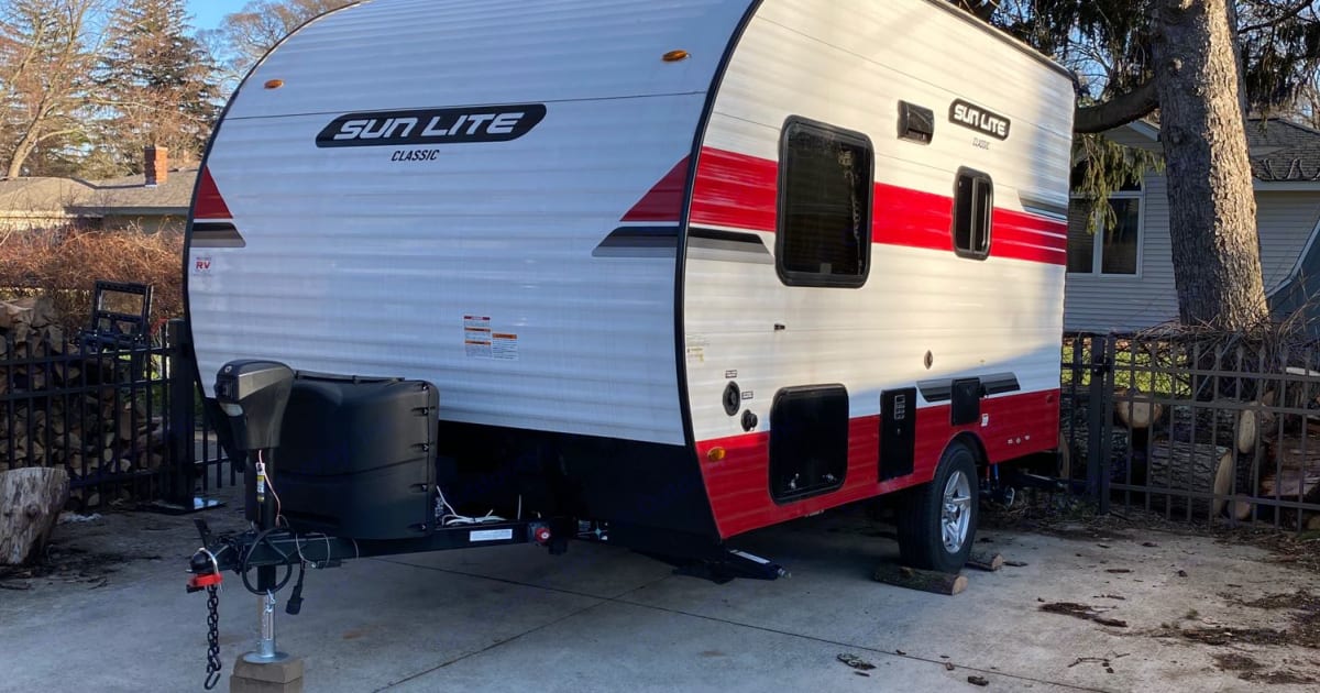 2021 Other SunLite Travel trailer Rental in Holland, MI Outdoorsy