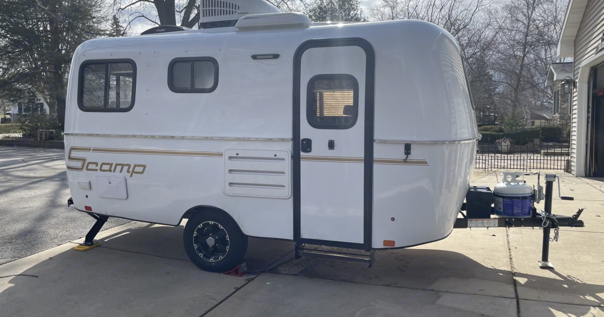 2023 Scamp Deluxe Travel trailer Rental in Muskego, WI Outdoorsy