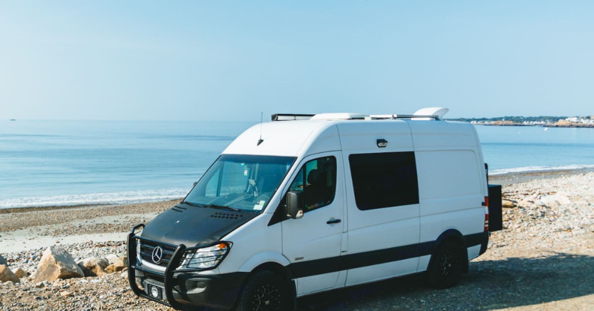 2012 Mercedes Sprinter Camper van Rental in Tulsa, OK Outdoorsy