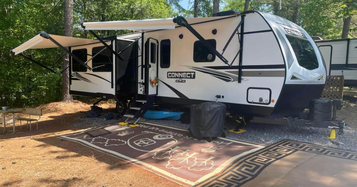 2022 connect travel trailer