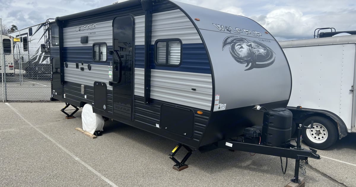 2022 Forest River Cherokee Wolf Pup Travel trailer Rental in