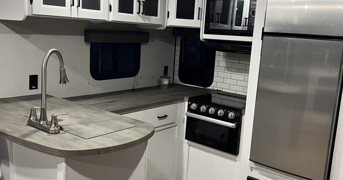 2022 Keystone RV Hideout Caravane Rental in Sidney, ME Outdoorsy