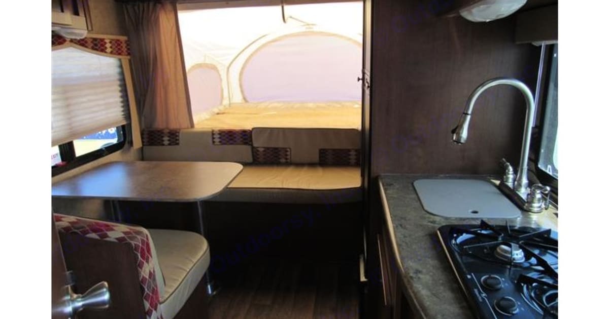 2011 Dutchmen Kodiak Travel trailer Rental in Frederica, DE Outdoorsy