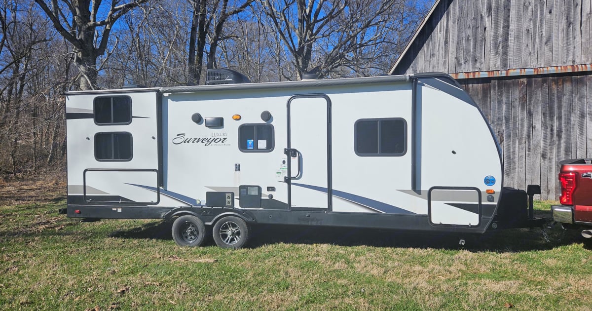 2019 Forest River Surveyor Luxury Travel trailer Rental in Murfreesboro