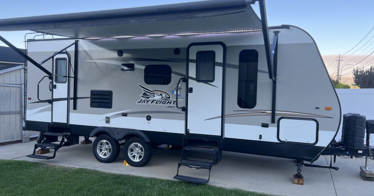 2016 Jayco Jay Flight Travel trailer Rental in Wenatchee, WA Outdoorsy