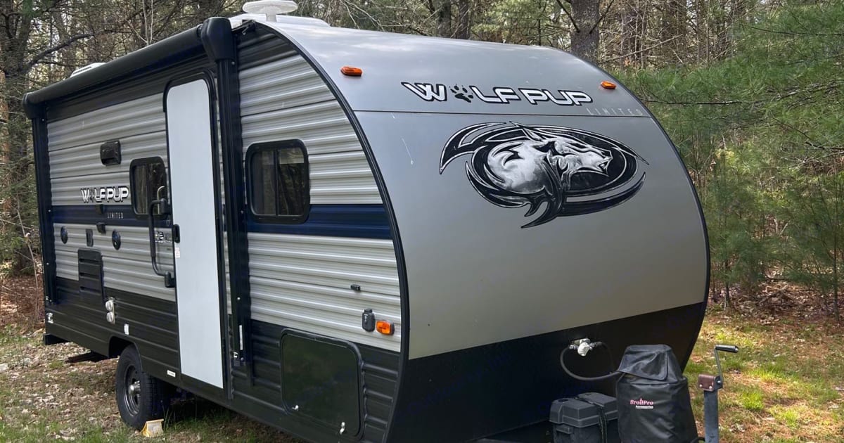2019 Forest River Cherokee Wolf Pup Travel trailer Rental in Exeter, RI Outdoorsy