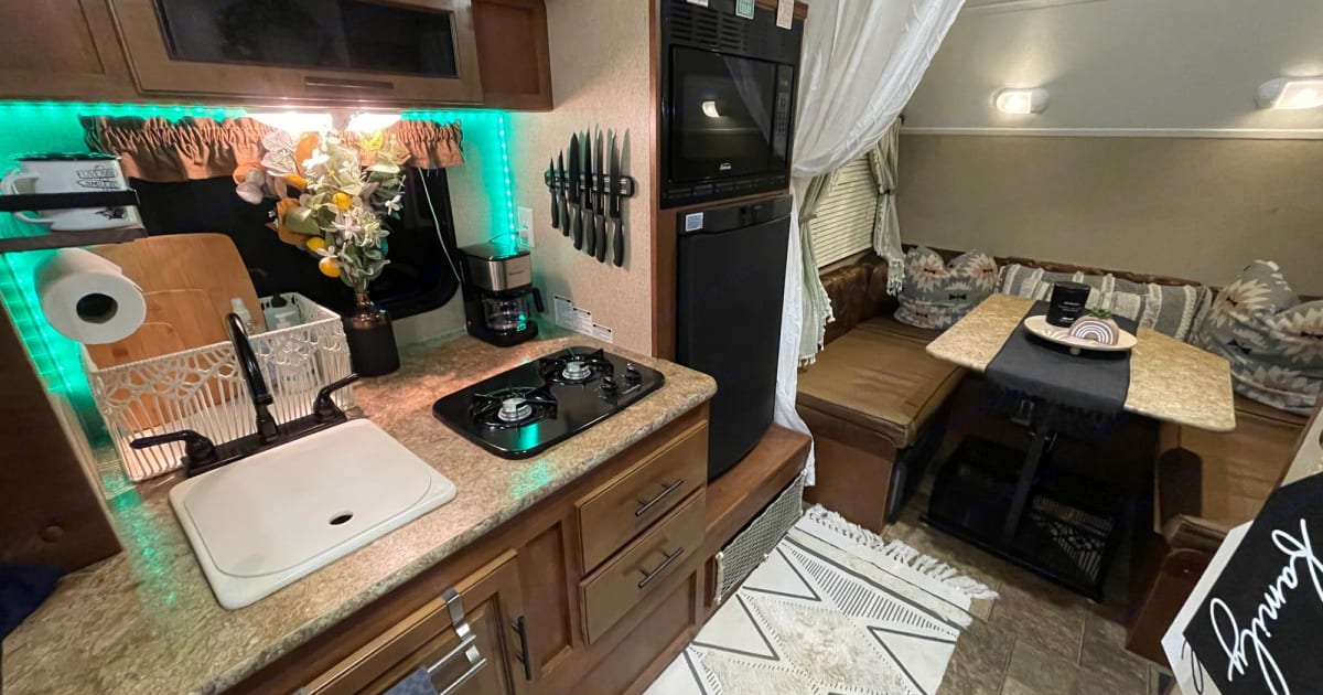 2013 RPod 182g Travel trailer Rental in Andover, VT Outdoorsy