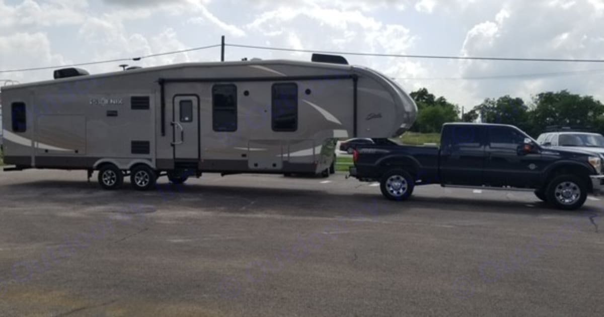 2016 Shasta Phoenix Fifthwheel Rental in Canton, GA Outdoorsy