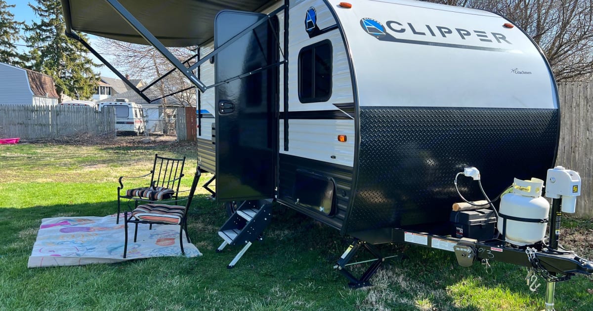 Photos 2022 Coachmen Clipper Travel trailer Rental in Oberlin, OH Outdoorsy