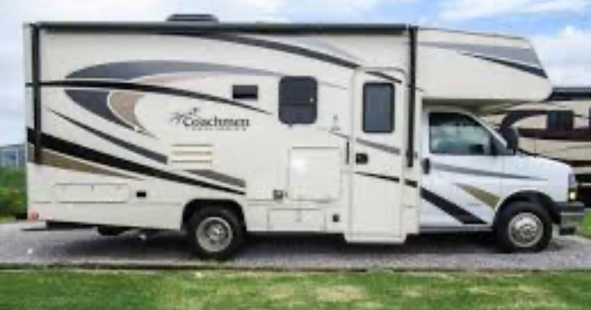 2012 Coachmen Freelander Motorhome Rental in Salmon Arm, BC Outdoorsy