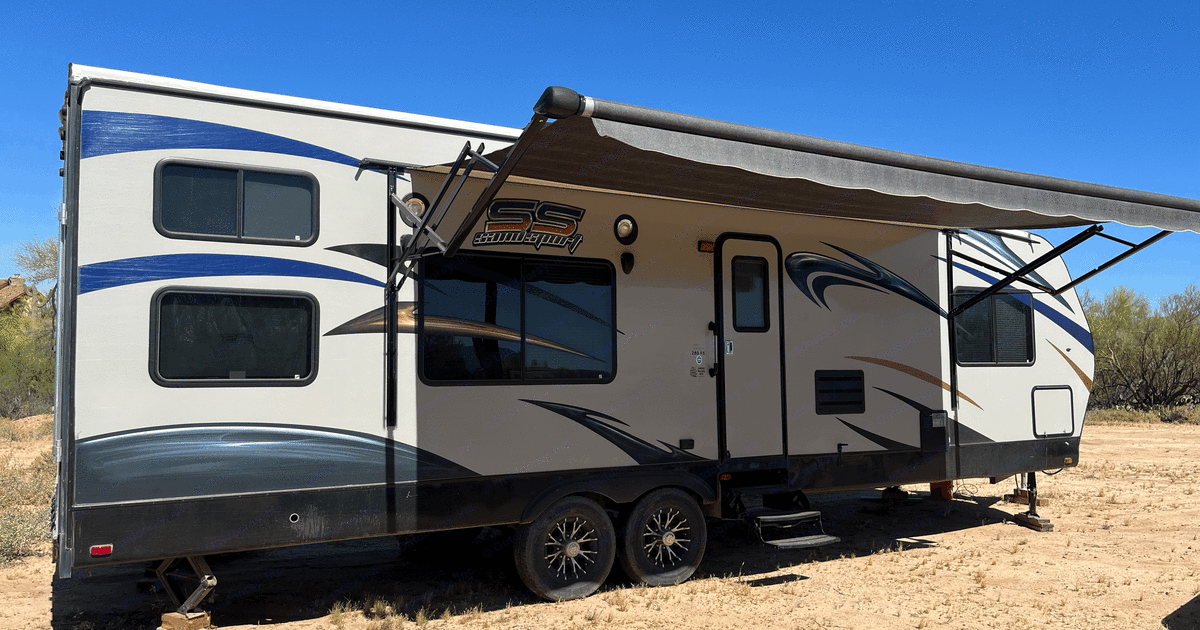 2013 Pacific Coachworks Sandsport Toy hauler Rental in Tucson, AZ