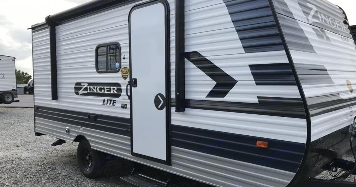 2021 Crossroads RV Zinger Lite Travel trailer Rental in Manson, IA