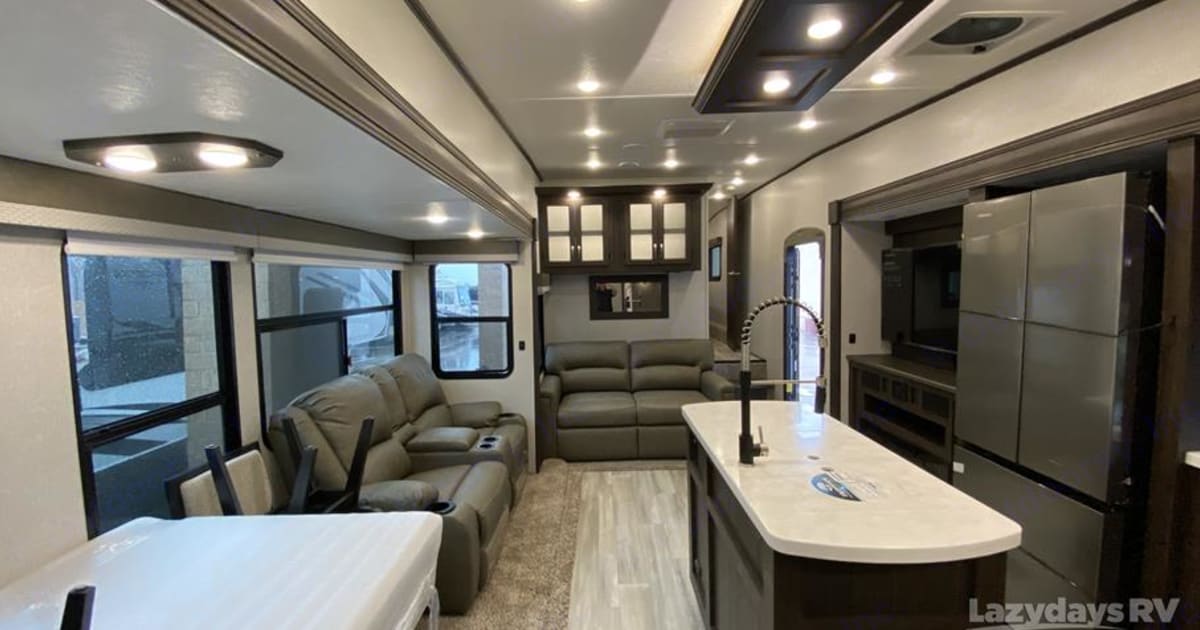 2022 Shasta Phoenix Fifthwheel Rental in Smyrna, TN Outdoorsy