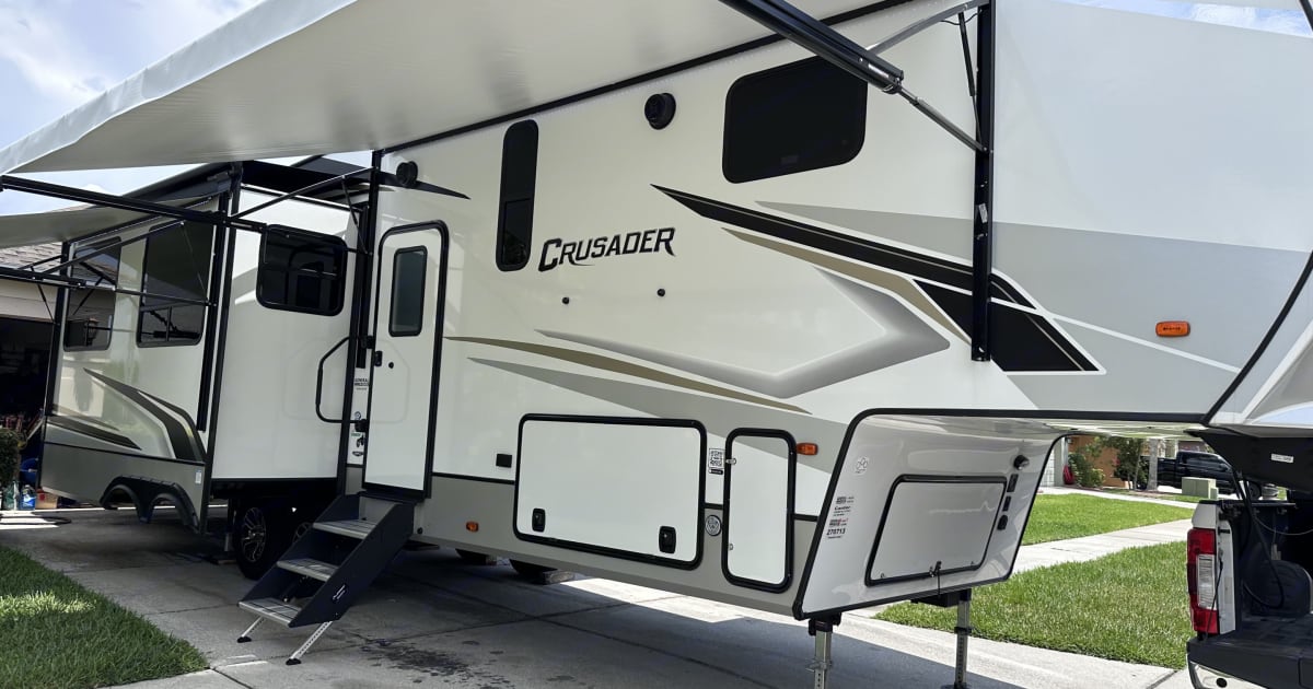 2022 Crusader Crusader Fifth Wheel Fifth-wheel Rental in Land O Lakes ...