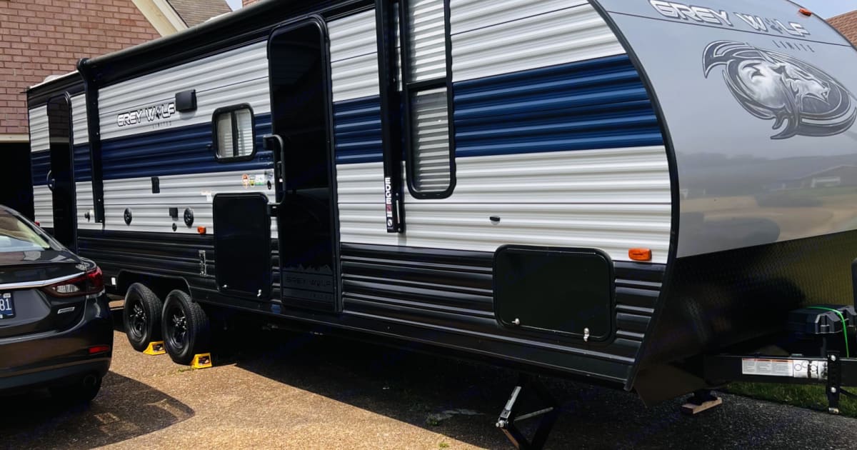 2021 Forest River Cherokee Grey Wolf Travel trailer Rental in Cordova