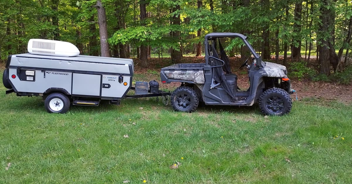 2006 Fleetwood Element Folding trailer Rental in SPRING BROOK TWP, PA