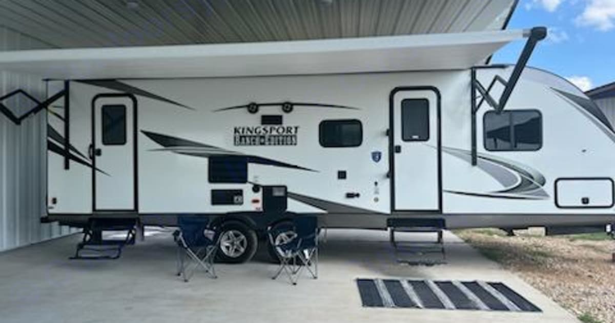 2021 Gulf Stream Kingsport Travel trailer Rental in Marion, TX Outdoorsy