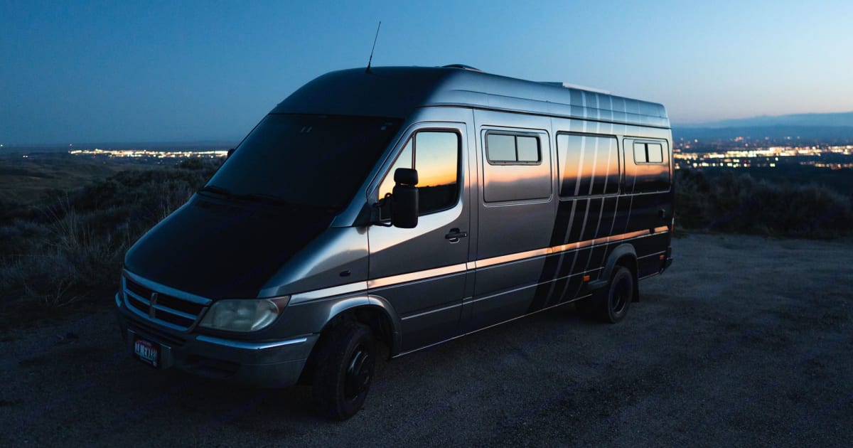 2005 Dodge Sprinter Van Camper van Rental in Boise, ID Outdoorsy